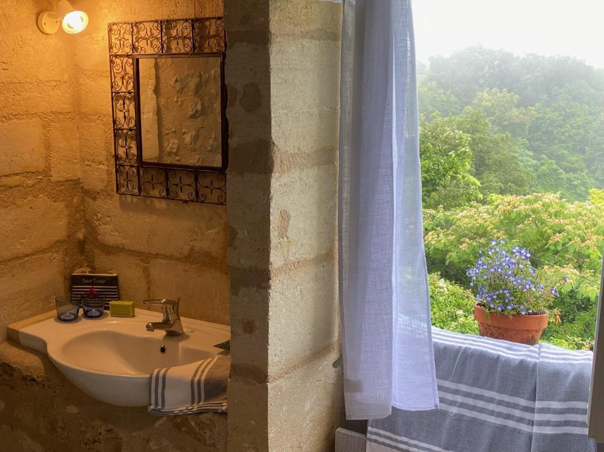 Le Prieure De Saint Pierre Bed & Breakfast Екстериор снимка