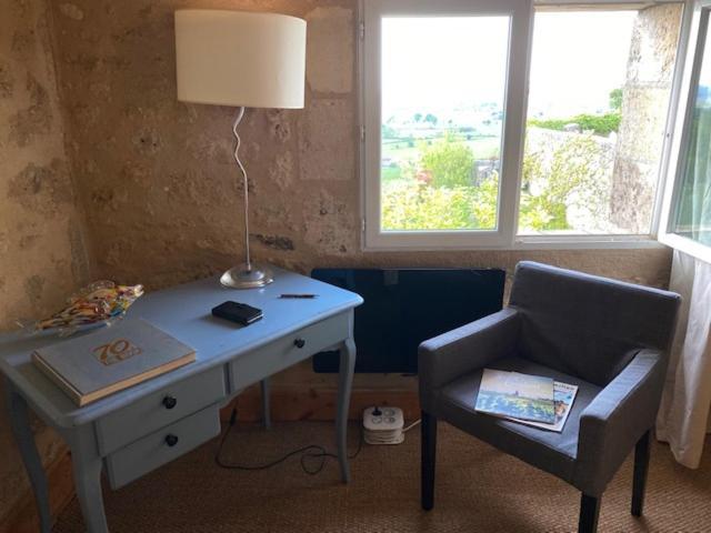 Le Prieure De Saint Pierre Bed & Breakfast Екстериор снимка