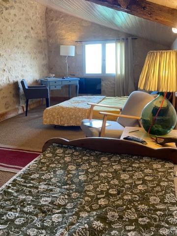 Le Prieure De Saint Pierre Bed & Breakfast Екстериор снимка